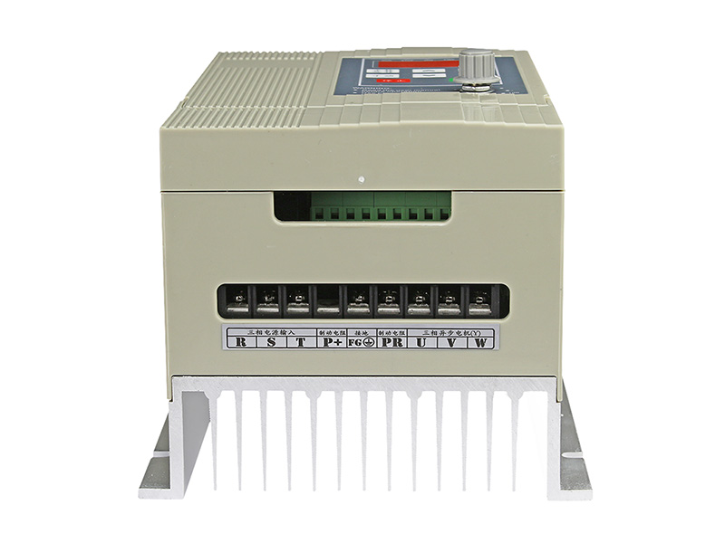 4000H通用變頻器，變頻器三相380V，變頻器廠家，電機變頻器